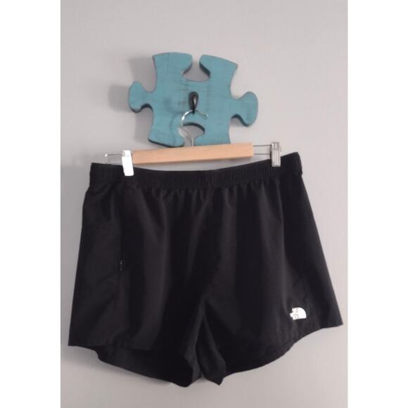 The North Face Pants - The North Face womens black Wander Shorts Large Flashdry XD athleisure short